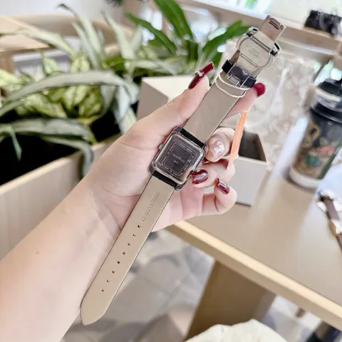 CHÍNH HÃNG Đồng Hồ Nữ YUMI COMLOVER Dây Da Vuông Vintage Siêu Hot
