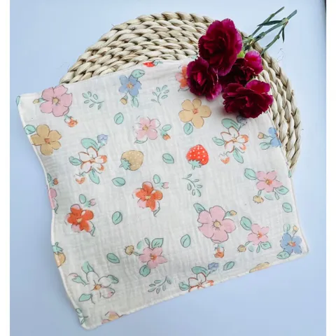 Khăn mặt, khăn sữa chất xô muslin 4 lớp mềm mại an toàn với da em bé.