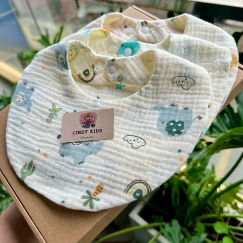 Yếm vải xô muslin 2 mặt hoạ tiết tròn thấm hút tốt nhà Cindy