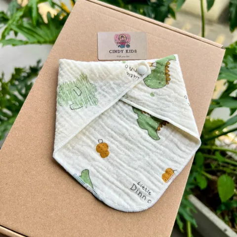 Khăn yếm tam giác xô Muslin organic 4 lớp siêu mềm mại thấm hút của nhà CindyKids