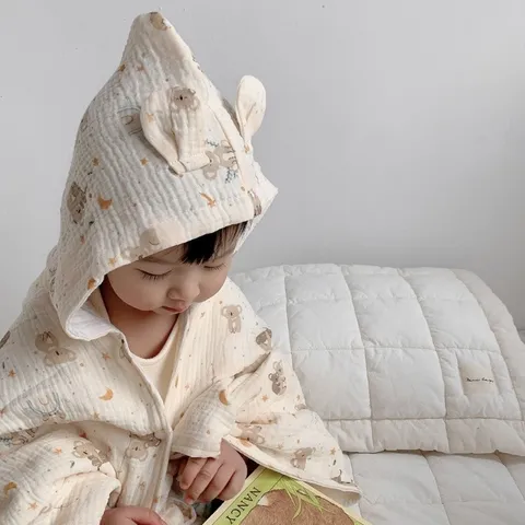 Khăn tắm xô muslin 4 lớp có mũ siêu mềm mại và thân thiện với da bé nhà Cindy’s House