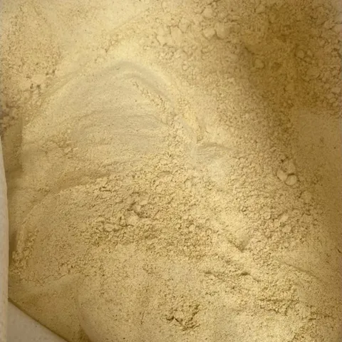 Cám Bắp - Thức Ăn Chăn Nuôi Dê Gà Vịt..Bao 5kg