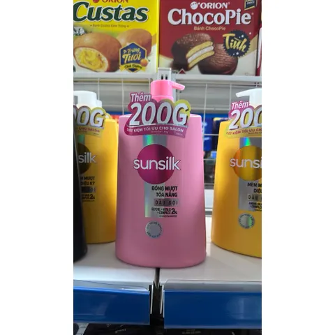 Dầu Gội Sunsilk Chăm Sóc Tóc Mềm Mượt Chai 1.6kg Tiết Kiệm Tối Ưu Cho Salon