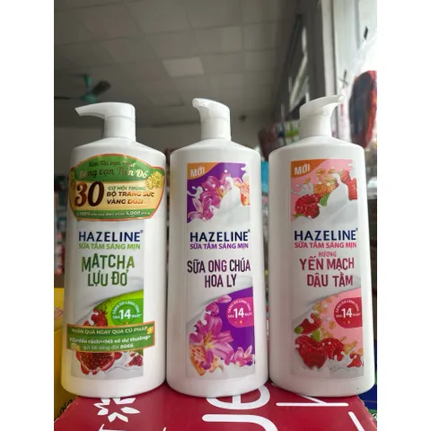 Sữa Tắm Dưỡng Thể Hazeline Thiên Nhiên Trắng Da - Chai 1KG