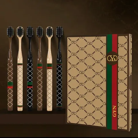Bộ 6 Bàn Chải Đánh Răng Lông Mềm LUXURY G.C Sang Trọng - Vỉ Bàn Chải Đánh Răng Bảo Vệ Răng Miệng