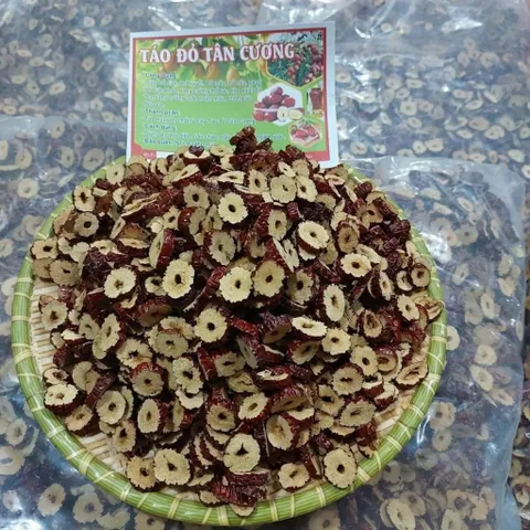Táo Đỏ Tân Cương Thái Lát Loại 1