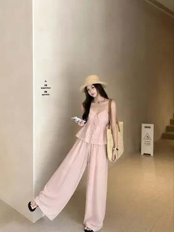 Set bộ nữ thiết kế áo hai dây buộc nơ kèm quần suông dài ống rộng thướt tha, phong cách tiểu thư vintage ngọt ngào
