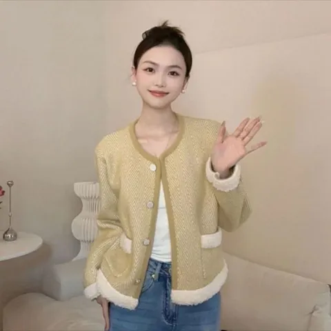 Áo khoác len lông cổ tròn viền lông 2 túi dáng ngắn thu đông tiểu thư