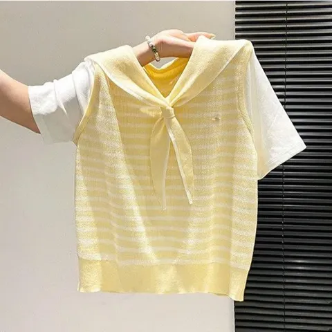 Áo Thun Len Tăm Kẻ Sọc Nữ Cổ Thủy Thủ Phối Khăn Choàng Vai Phong Cách Hàn Quốc