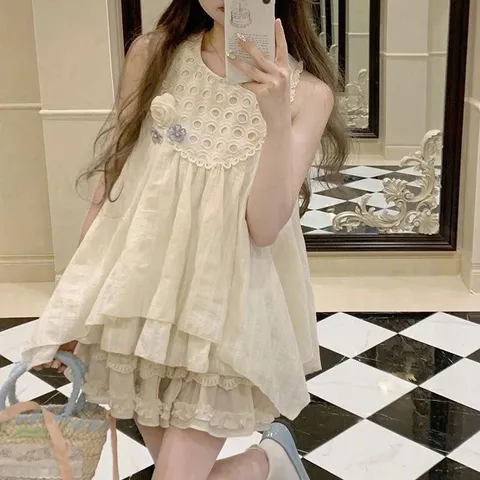 Set Bộ Áo Babydoll Trắng Kem Phối Ren Lỗ Đính Hoa Và Đầm Xòe Công Chúa Dễ Thương Cho Nữ