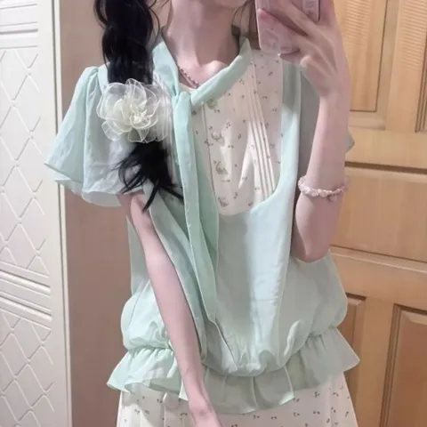 Áo voan tơ xanh tay cánh dơi thắt nơ cổ thêu hoa tiểu thư viền bèo hông