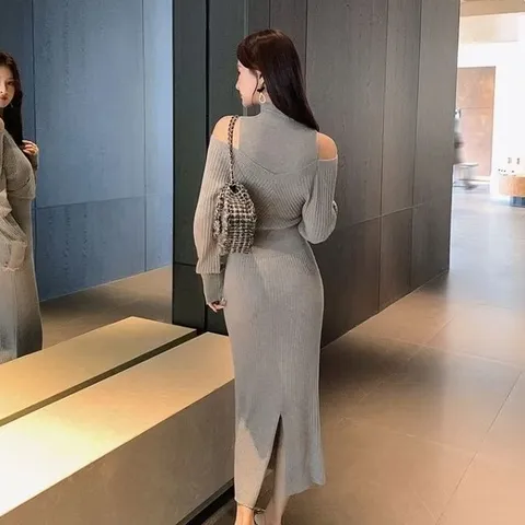 Váy len gân hở vai dáng ôm cổ lọ phối layer giả hai mảnh sang chảnh