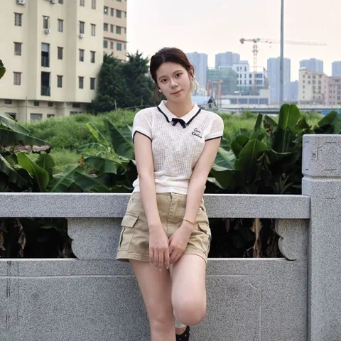 Áo thun nữa len mỏng thoáng khí cổ bẻ phối viền thắt nơ ngực thêu chữ phong cách tiểu thư