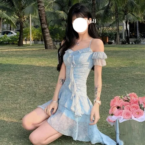 Váy voan loang xanh xếp bèo lệch tà trễ vai (XẢ SẴN)