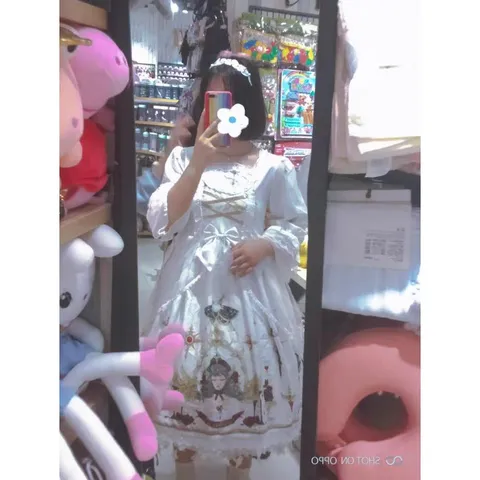 Váy đầm lolita trắng lưới cô gái cổ điển hoàng gia