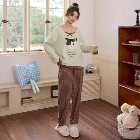 Bộ quần áo thun dài tay mặc ở nhà có sẵn mút ngực. Bộ ngủ mặc nhà dễ thương mùa đông