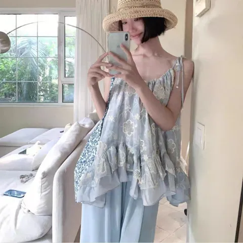Áo Hai Dây Bèo Tầng Xòe Rộng Voan Thêu Ren Hoa Nữ Tính Đi Biển