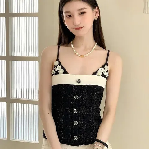 Áo hai dây vải dạ tweed nữ cao cấp phối hoa nổi đính cúc ngọc sang chảnh