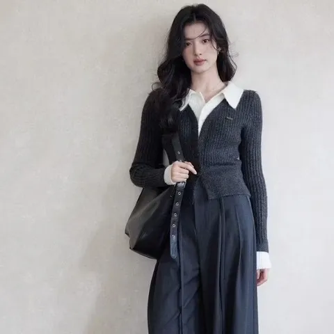 Set bộ đầm len dáng dài và áo polo đính cúc phối trắng thanh lịch trơn màu