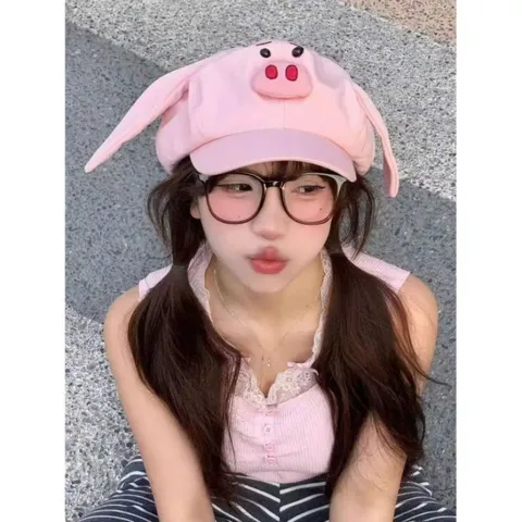 Mũ lưỡi chai hình con heo hồng có mũi bông và tai bay dễ thương. Mũ lợn hồng mũi phồng cute. (SẴN)