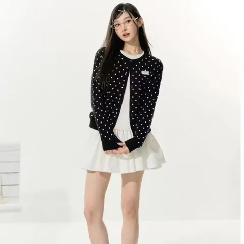 Áo khoác len cardigan 2 lớp cổ tròn chấm bi đen trắng cho nữ tiểu thư