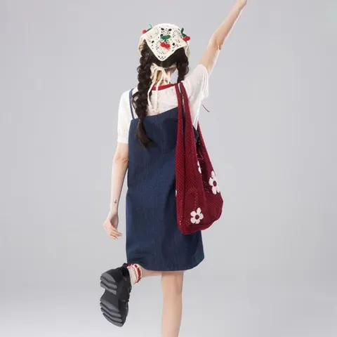 Váy Yếm Bò Denim Xanh Phối Áo Bèo Trắng Dáng Chữ A Xẻ Tà Đính Dâu Đỏ Phong Cách Mori Girl Dễ Thương