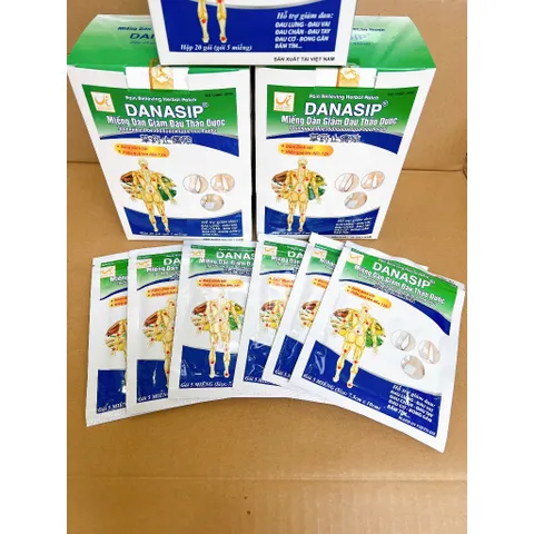 Dán thảo dược giảm đau Danasip bịch 4 miếng (mẫu mới)