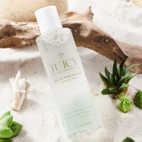 Dung dịch vệ sinh phụ nữ Juicy 100ml làm dịu và bảo vệ vùng kín - Tràm Trà