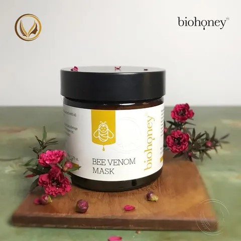 Mặt nạ nọc ong dạng kem giúp săn chắc da Biohoney Bee Venom Mask 50g