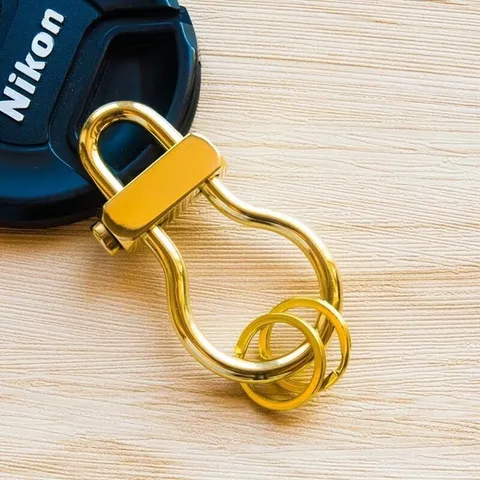 Móc khoá ô tô xe máy cao cấp thiết kế đồng thau kiểu dáng đặc biệt