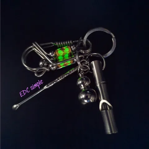 Móc khoá nghệ nhân inox 304 độ dày 2 ly kết hợp đá dạ quang phát sáng cực đẹp