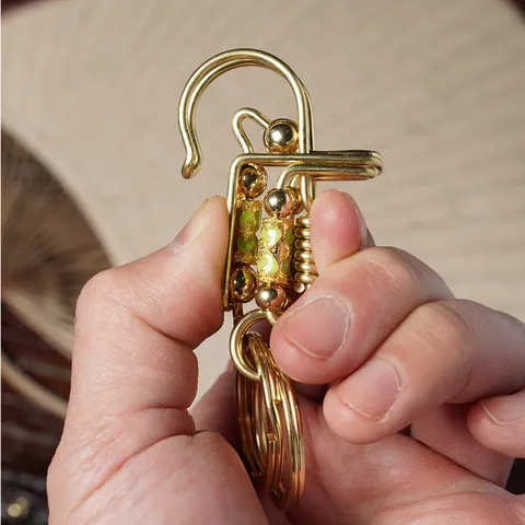 Móc khoá handmade đồng thau thiết kế sợi đồng to chắc chắn bền và đẹp