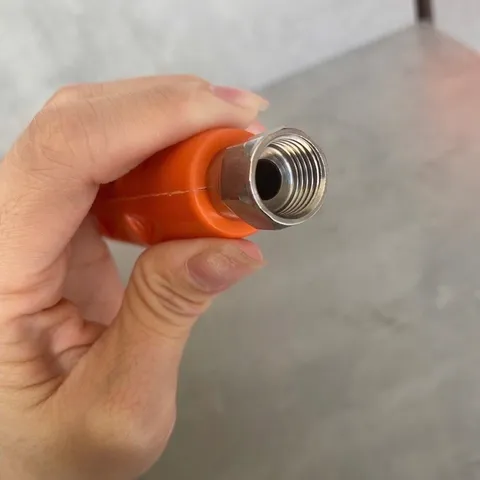 cần xịt rửa xe tăng áp -chân ren 13mm
