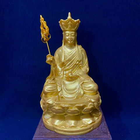 Tượng Địa Tạng Vương Bồ Tát 17cm Composite Ngồi Toà Sen Nhiều Màu CÓ HOẢ TỐC