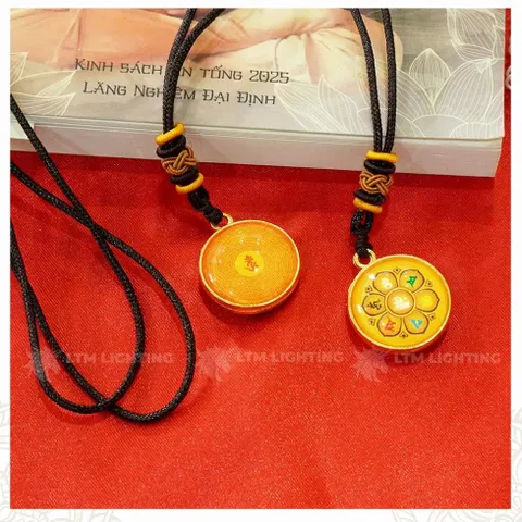 GIEO DUYÊN 10 Dây Chuyền Chú Lăng Nghiêm Và Chú Lục Tự Đại Minh [In Rõ Chữ] Mặt Dây 2.7cm - Mang Lại Bình An