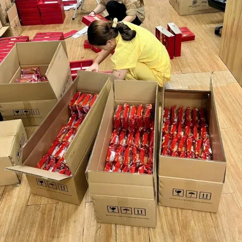 BÁNH TRUNG THU PHÚC TÂM AN GIA TRUYỀN 7 NHÂN 150GR CHAY MẶN DÙNG ĐƯỢC