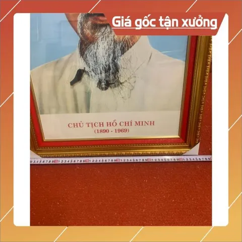 Khung kèm ảnh Bác Hồ cỡ Đại hàng đẹp( 56 x80cm) CÓ HOẢ TỐC