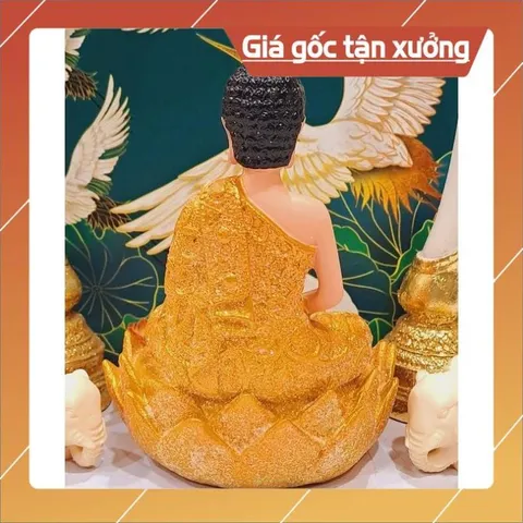 PHẬT  DÂNG ĐÈN CAMPUCHIA 17cm