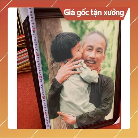 Khung kèm ảnh Bác (loại to đại) CÓ HOẢ TỐC
