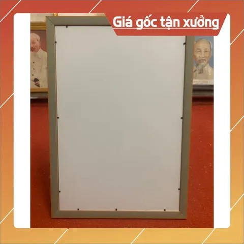 Khung kèm ảnh Bác Hồ Đọc Báo ( 40x 57cm) CÓ HOẢ TỐC