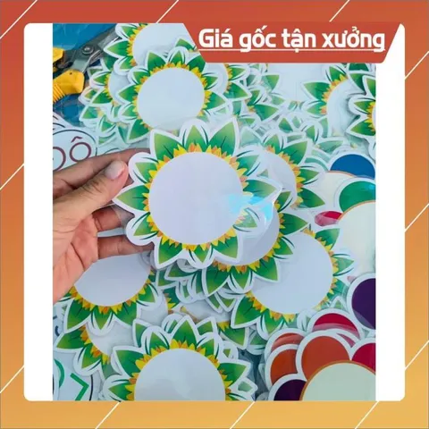 Sét combo  10 Hoa in màu ép plastic 9-10cm viết số, dấu