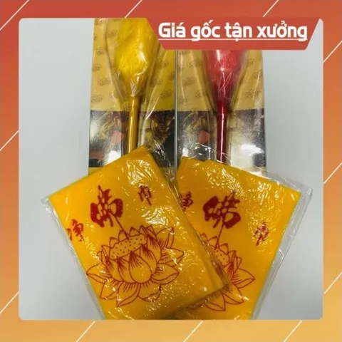 Chổi quét bụi bàn thờ, quét bụi vệ sinh Tượng Phật, khăn lau Tượng Phật và bàn thờ