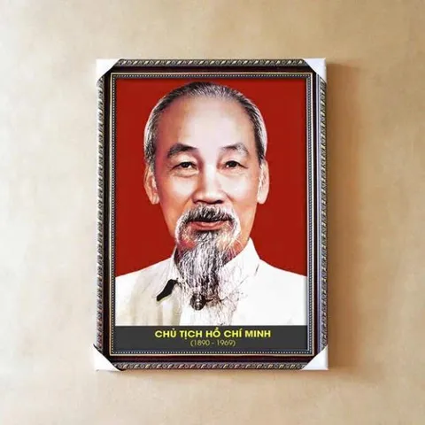 Khung Khung ảnh Hồ CHí Minh ( tranh có khung ) nhiều kích thước  có hoả tốc