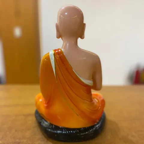 Tượng Sivali thánh tăng- màu vàng , màu cam cao 30cm mẫu đẹp composite 2 màu