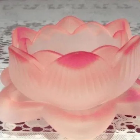 Đế hoa sen lưu ly đặt đèn cày nhiều màu cực đẹp chân rời