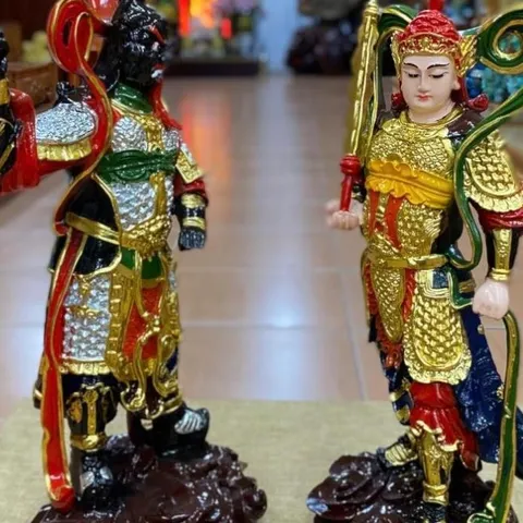 Tôn Tượng Tiêu Diện Hộ Pháp , Vi Đà Hộ Pháp  40cm Đứng Composite