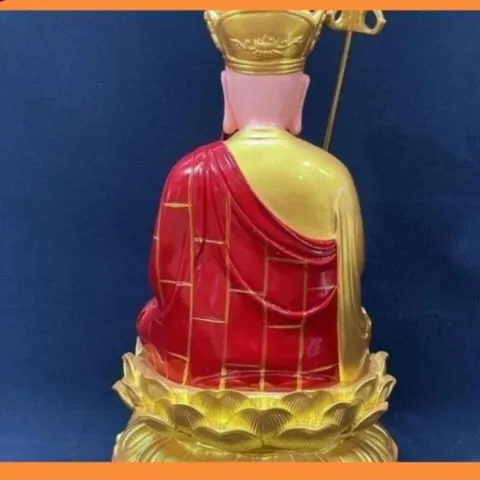 Tượng Địa Tạng Vương Bồ Tát Ngồi 30cm Áo Đỏ Sen Vàng - DƯƠNG KHOA SHOP DƯƠNG KHOA SHOP