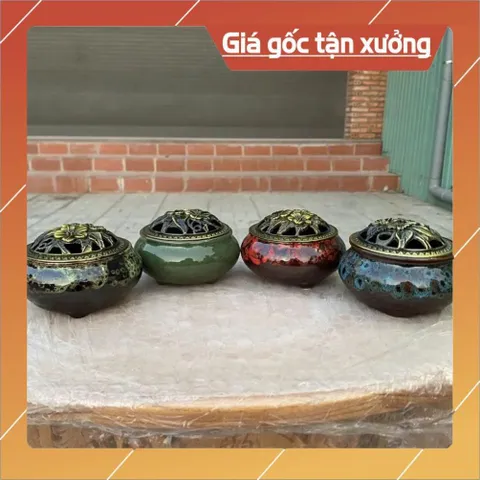 Lư đốt trầm, lư xông trầm bằng gốm sứ tráng men ( Màu ngẫu nhiên)