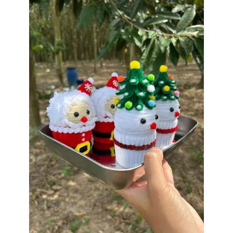 Chậu Noel kẽm nhung.Ông già Noel,người tuyết.