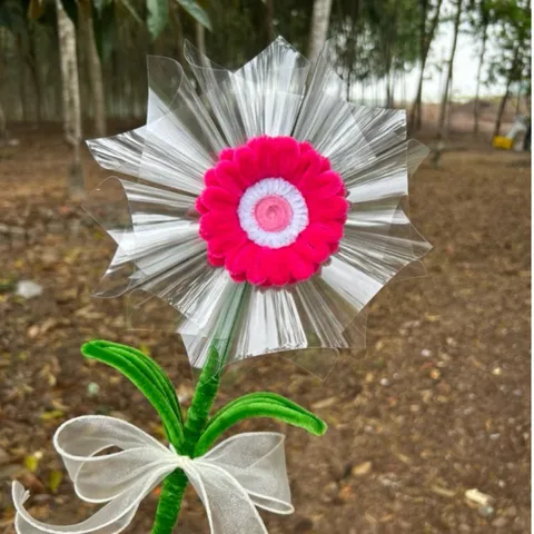 Hoa kẽm nhung handmade. Hoa 8 ống tặng kèm ghim